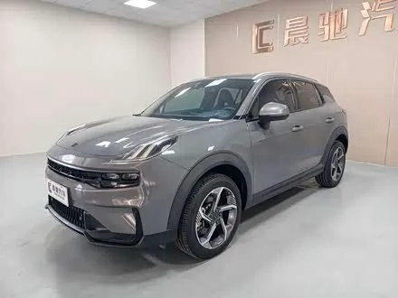 LYNK & CO 06 2023