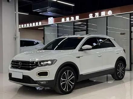 VOLKSWAGEN T-ROC 2022