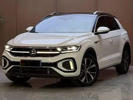 VOLKSWAGEN T-ROC 2023