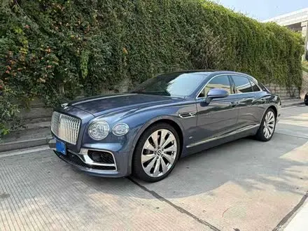 BENTLEY FLYING SPUR 2021
