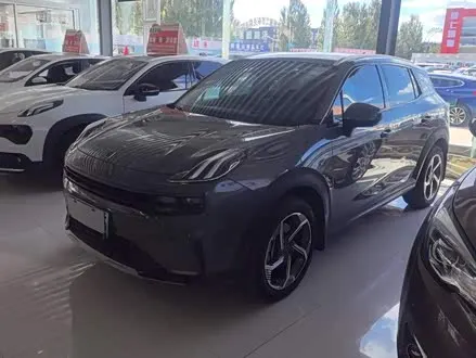 LYNK & CO 06 EM-P 2022