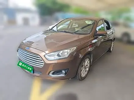 FORD ESCORT 2015