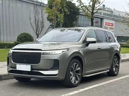 LI AUTO ONE 2021