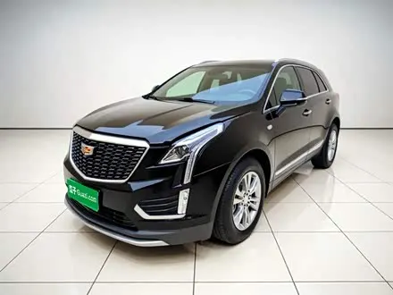 CADILLAC XT5 2021