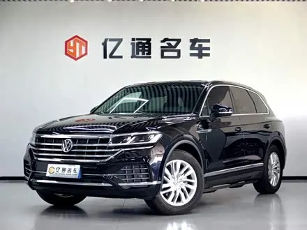 VOLKSWAGEN TOUAREG 2019