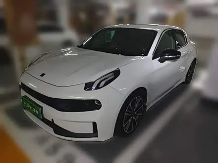 LYNK & CO 03 2019