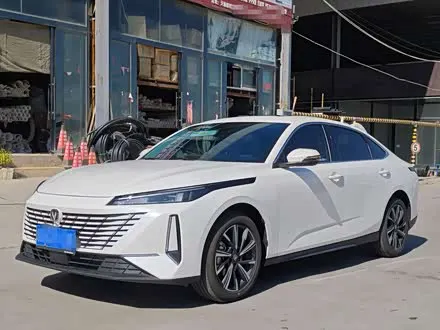 CHANGAN EADO 2025