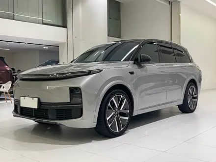 LI AUTO L8 — из Кореи под ключ