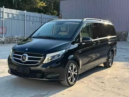 MERCEDES-BENZ V-CLASS 2016