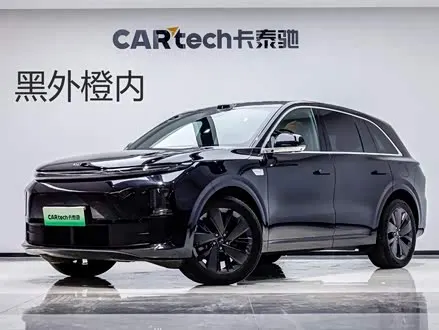 LI AUTO L6 2025
