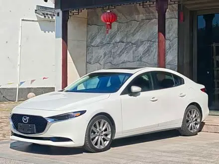 MAZDA 3 AXELA 2021