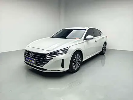 NISSAN TEANA 2024