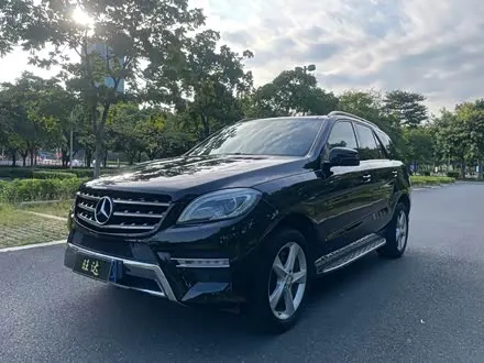 MERCEDES-BENZ M-CLASS 2012