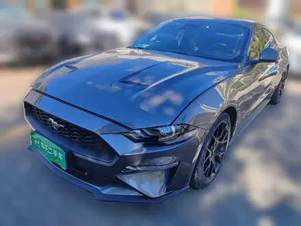 FORD MUSTANG 2021