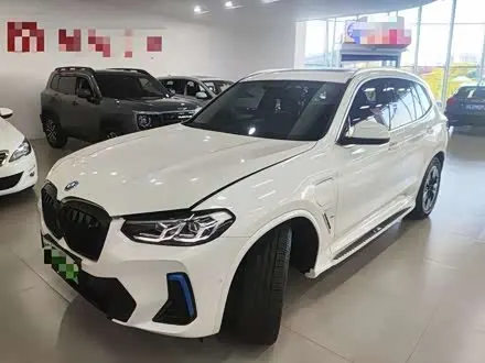 BMW IX3 2022