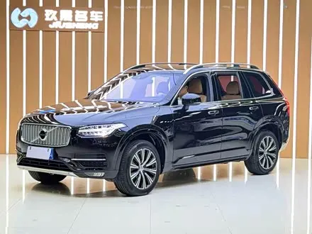 VOLVO XC90 2017