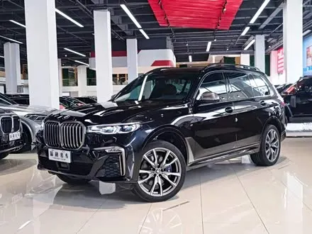 BMW X7 2021
