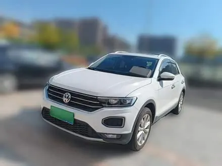 VOLKSWAGEN T-ROC 2019