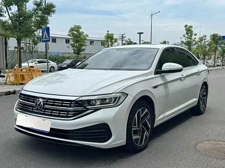 VOLKSWAGEN SAGITAR 2024