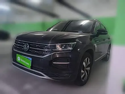 VOLKSWAGEN TAYRON 2021