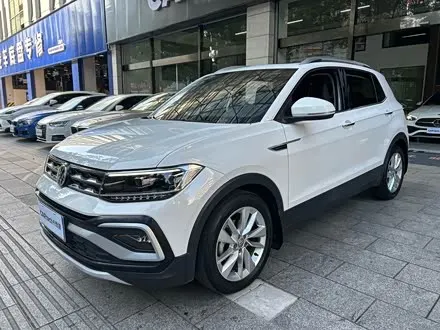VOLKSWAGEN T-CROSS 2019