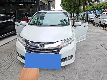HONDA ODYSSEY 2015