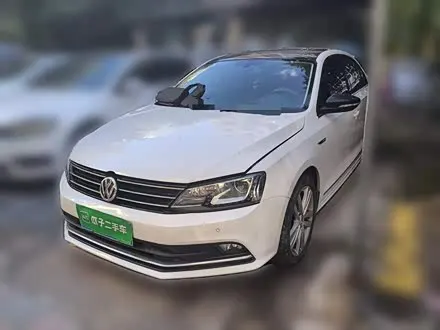 VOLKSWAGEN SAGITAR 2018