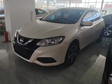 NISSAN TIIDA 2016