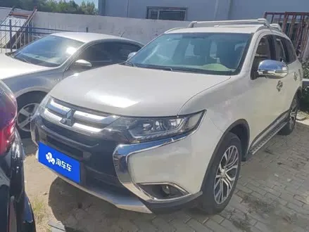 MITSUBISHI OUTLANDER — из Кореи под ключ