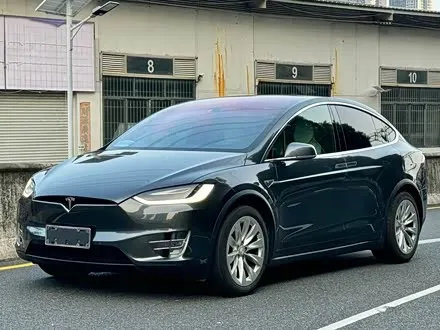 TESLA MODEL X 2016