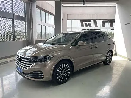 VOLKSWAGEN VILORAN 2020