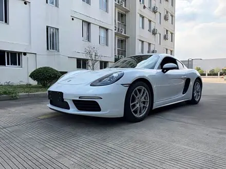 PORSCHE 718 2016