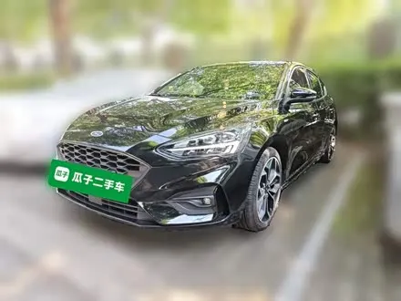 FORD FOCUS 2021
