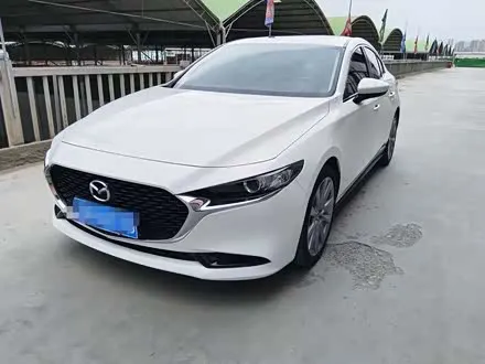 MAZDA 3 AXELA 2022