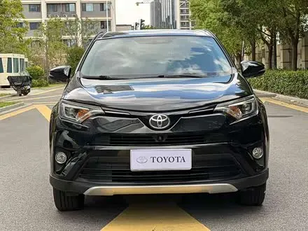 TOYOTA RAV4 2016