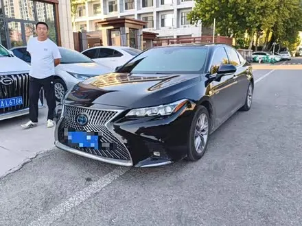 TOYOTA AVALON 2019