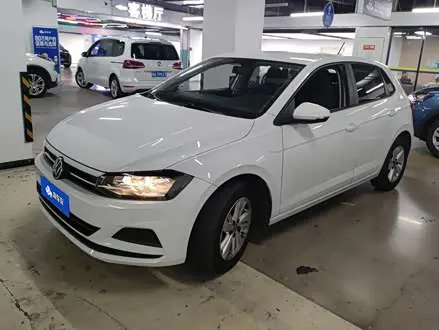 VOLKSWAGEN POLO 2023