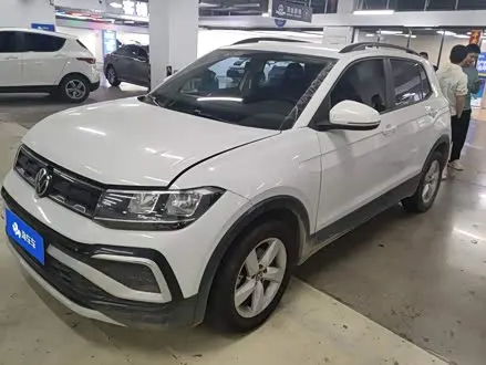 VOLKSWAGEN T-CROSS 2023