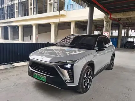 NIO ES8 2020