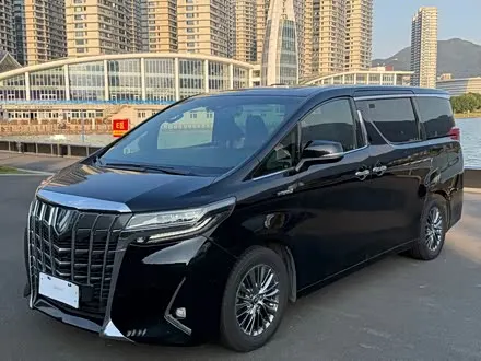 TOYOTA ALPHARD 2019