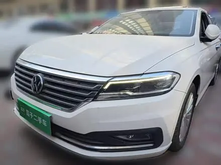VOLKSWAGEN LAVIDA 2019