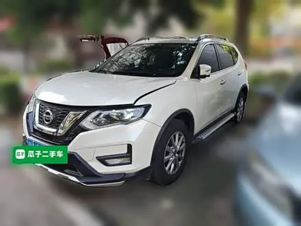 NISSAN X-TRAIL 2020