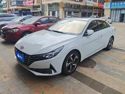 HYUNDAI ELANTRA 2022