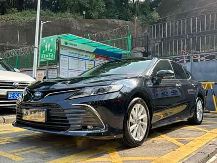 TOYOTA CAMRY 2021