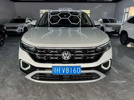 VOLKSWAGEN TAYRON 2023