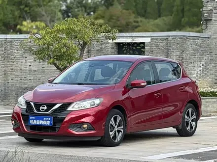 NISSAN TIIDA 2016