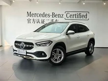 MERCEDES-BENZ GLA 2023