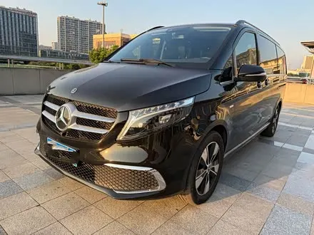 MERCEDES-BENZ V-CLASS 2022