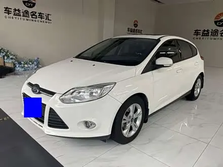 FORD FOCUS 2012