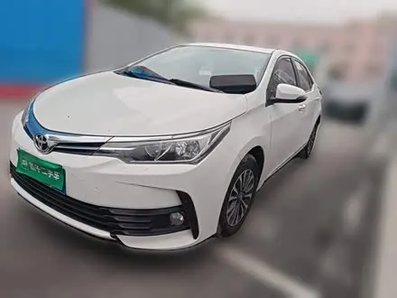 TOYOTA COROLLA 2017